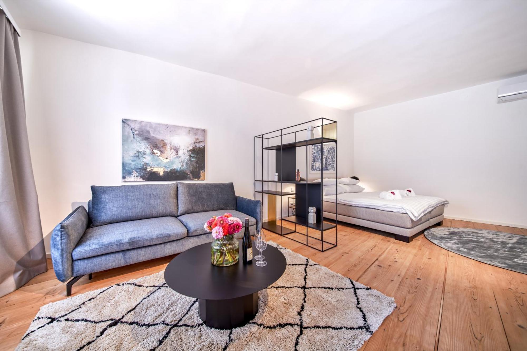 Smile Apartments "Lesehof" Krems an der Donau Ruang foto